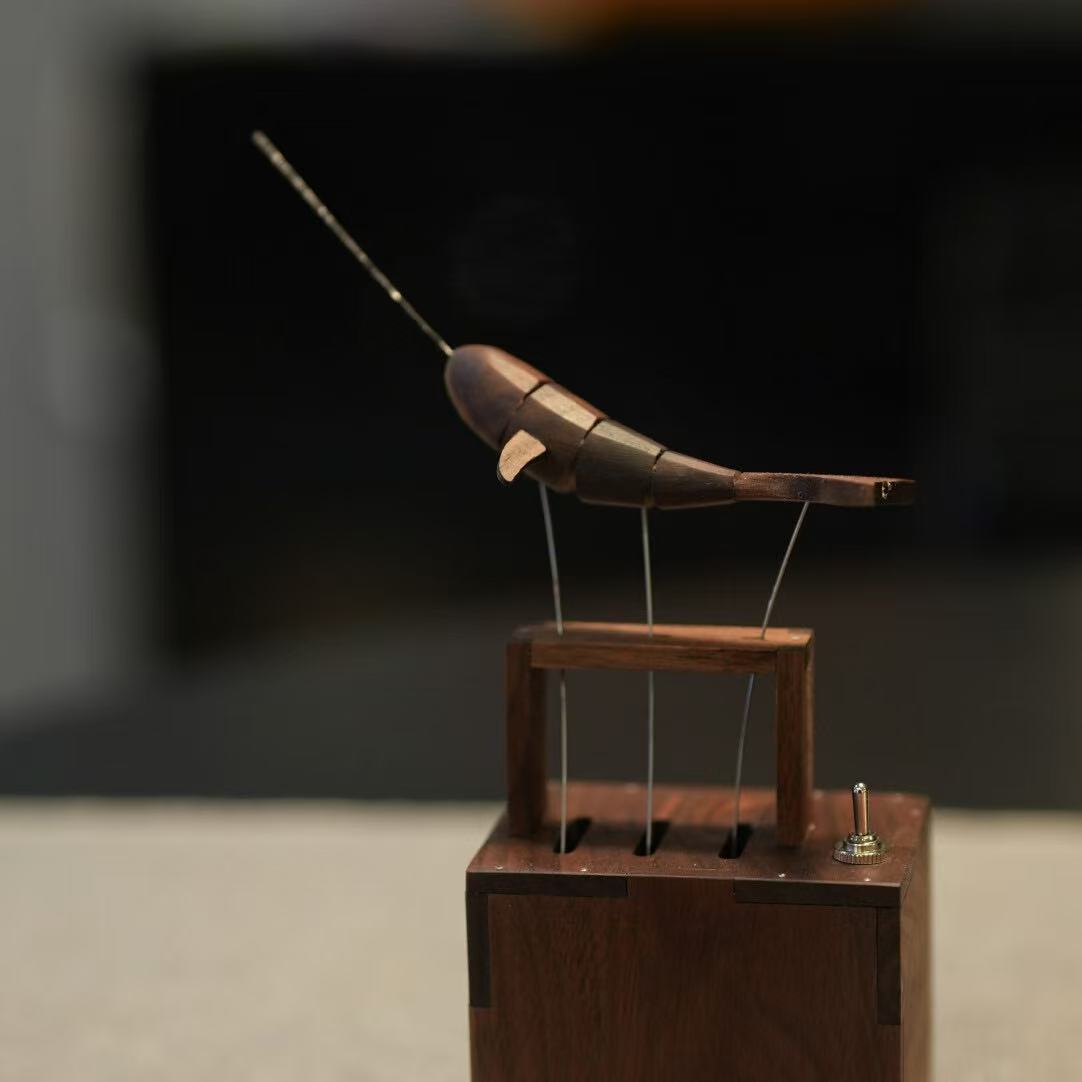 CHAMELEON Wooden Whale Narwhale Automaton